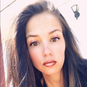 Meet your Posher, Kylee